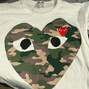 Comme des GARÇONS play